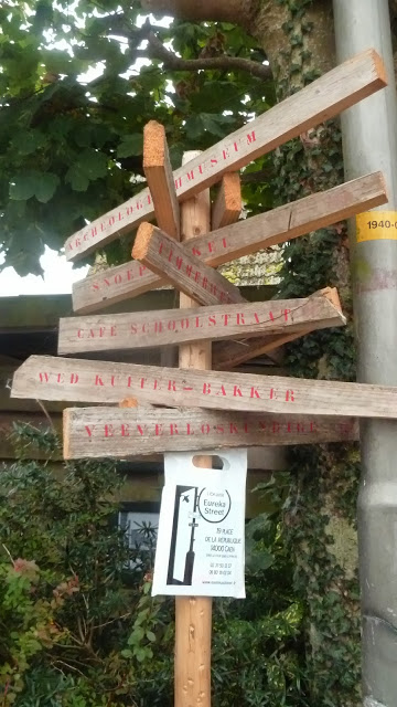 Dernières photos de la librairie qui bouge